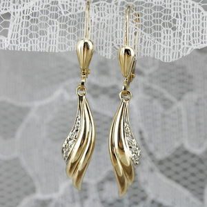 Orecchini a perno carini da donna, accessori moda semplici e dolci per l'uso quotidiano - Product Image 1
