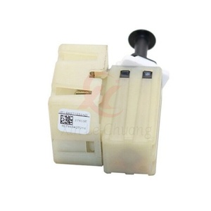Superventas sistema eléctrico del automóvil interruptor de luz de freno automático 4671336AD para 2001-2020 Jeep Chrysler Dodge - Product Image 6