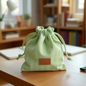 Bolsa con cordón con patrón de rejilla verde para mujer, mini bolsa de cosméticos, bolsa de almacenamiento para joyas y artículos diversos - Product Image 2