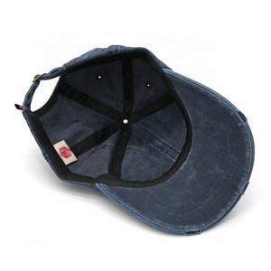 Gorra de Béisbol Vintage de Algodón sin Estructura con Hebilla Metálica de 6 Paneles, Logotipo Bordado Personalizado, Lavada y Desgastada, Venta al por Mayor - Product Image 4