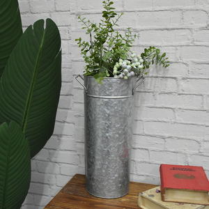 Vase galvanisé de 16 pouces, seau à fleurs en métal français rustique décoratif pour les décorations de centre de <span class=keywords><strong>table</strong></span> de mariage - Product Image 2