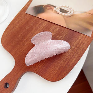 مشبك شعر أكريليك نصف دائري بتصميم كلاسيكي بسيط وشعبي عالي الجودة من YHJ، مشبك شعر رخامي حلو ومنعش للفتيات - Product Image 6