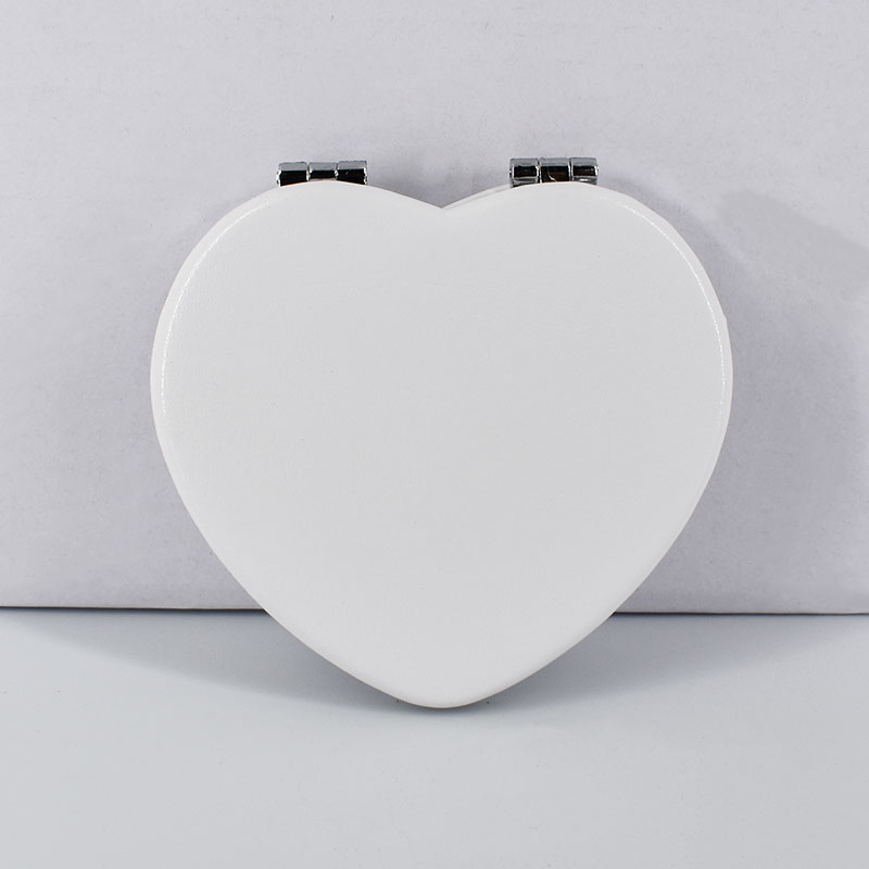 กระจกมือรูปหัวใจ