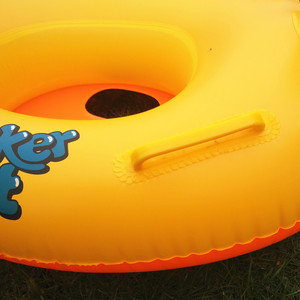 Flotador Inflable de Pato 85x50cm con Asa para Niños, Uso en Piscina - Product Image 3