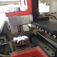 Máquina CNC para Limpieza de Esquinas, Eliminación Simultánea de Escoria de Soldadura en Múltiples Superficies para Fabricación de Puertas y Ventanas de UPVC y Aluminio