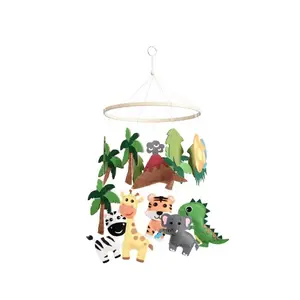 Campana colgante personalizada unisex para niños y niñas, juguete de fieltro, animal de la selva, Safari, soporte sensorial para cuna, teléfono
