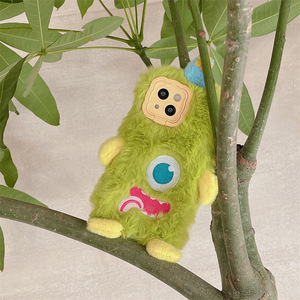 IVANHOE  Green <span class=keywords><strong>Monster</strong></span> Compatible avec Apple 17promax 16pro/15 14 13 Coque en peluche avec support Pura70/80 Ensemble pour femmes - Product Image 2