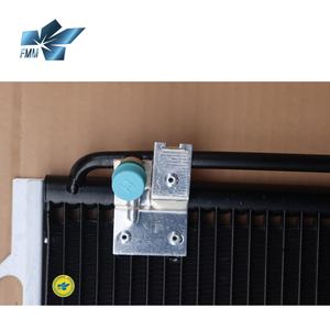 Condensateur de climatisation pour Mercedes Benz E300 E320 E420 E430 E55 W210 2108300570 Tsp0225194 817252 8Fc351036761 2108300270 30005232 94285 - Product Image 4