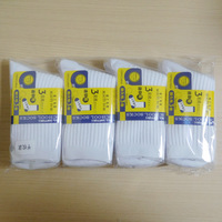 Chaussettes d'école en coton pour garçons, de haute qualité, couleur blanche, pas chères, en gros, avec emballage