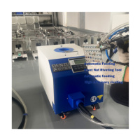 Système d'installation entièrement automatisé de machine à riveter CNC de précision pour travaux de tôlerie et production de châssis