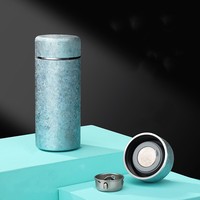 Gourde isotherme anti-fuite de 200 ml en titane pur avec filtre à thé pour le sport