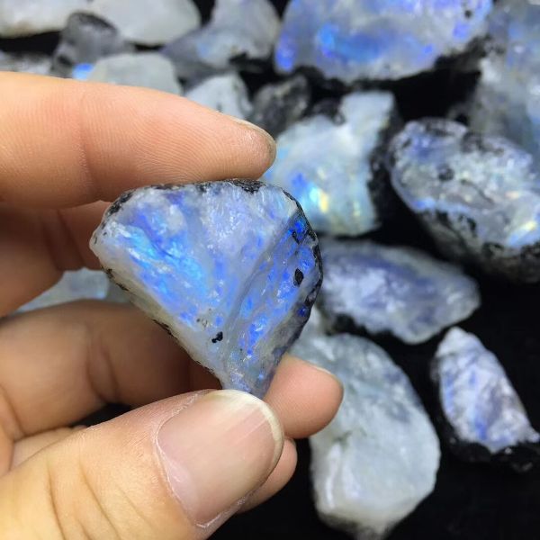 Оптовая продажа, Натуральный Необработанный лечебный камень из лунного камня