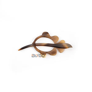 Broche de Chal de Cuerno de Buey Natural Hecho a Mano de Lujo BIXGO, Accesorio de Estilo en Forma de Pez, Anillo de Bufanda Elegante Unisex - Product Image 3