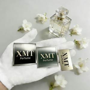 Etiqueta de Vidrio 3D de Lujo Personalizada con Logotipo, Autoadhesiva, Impermeable, para Botellas de Perfume y Bolsos, Venta de Fábrica - Product Image 6