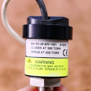 สวิตช์แรงดันโซลิดสเตต Ue Staset Ea15d-29 290 300 ทอร์ - Product Image 1