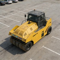 CNCMC Promotion TRW20-30 Compacteur routier pneumatique 20-30 tonnes, largeur de roulement 2790 mm, moteur Cummins 125 kW, 5+6 pneus, pour asphalte