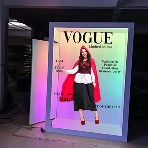 Cabine photo UNIV 360 pour centre commercial, photographie professionnelle - Structure de qualité commerciale, appareil photo, smartphone, impression en libre-service - Product Image 5