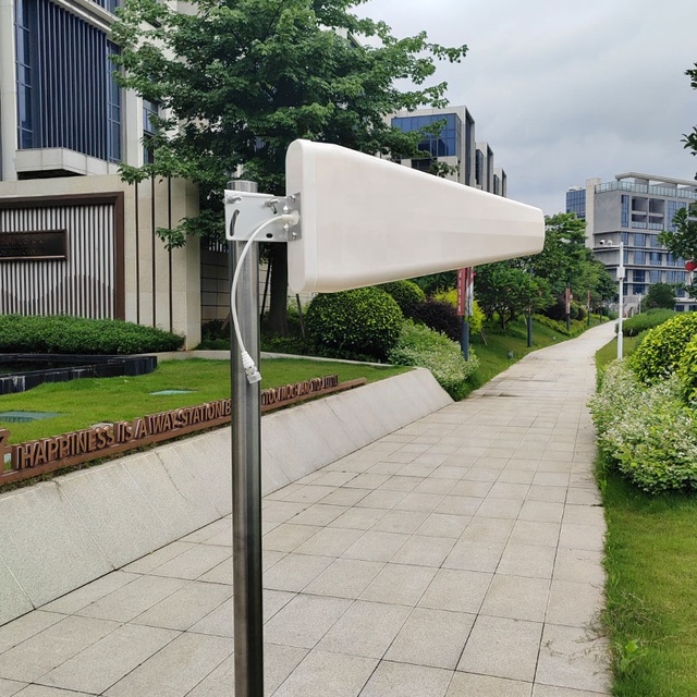 Outdoor Indoor 4G WIFI GSM DAS Directional Communication 5G Panel Antenna Yagi Antenna Log Periodic Antenna for Signal Booster