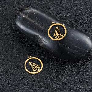 <span class=keywords><strong>Skyrim</strong></span> kalung melolong Wanita Pria kasual Punk baja tahan karat warna emas hewan leher rantai perhiasan hadiah serigala grosir liontin - Product Image 3