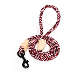 Guinzaglio per cani in corda resistente, regolabile e leggero; ideale per passeggiate e addestramento canino. - Product Image 2