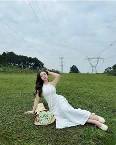 Robe longue blanche décontractée unie en dentelle naturelle, col halter, nœud sur l'épaule, sans manches, élégante, légère, respirante, tissée - Product Image 4