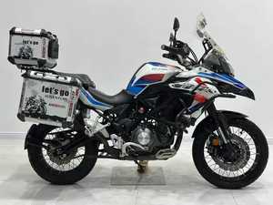 Motocicletta Benelli 502X Adventure - Condizioni Perfette con <span class=keywords><strong>Bauletti</strong></span> Superiori e <span class=keywords><strong>Laterali</strong></span> in Alluminio Aggiuntivi - Product Image 2