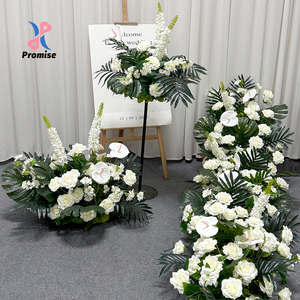 Conjunto de Flores Artificiales para Boda con Rosas Blancas Tropicales y Monstera, Decoración Floral para Ceremonia, Pasillo y Letrero de Bienvenida - Product Image 1