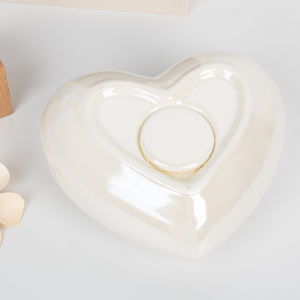 Современная матовая синяя керамическая банка в форме сердца с принтом лап для кремации пепла на память Фарфоровая Урна в форме сердца для домашних животных - Product Image 5