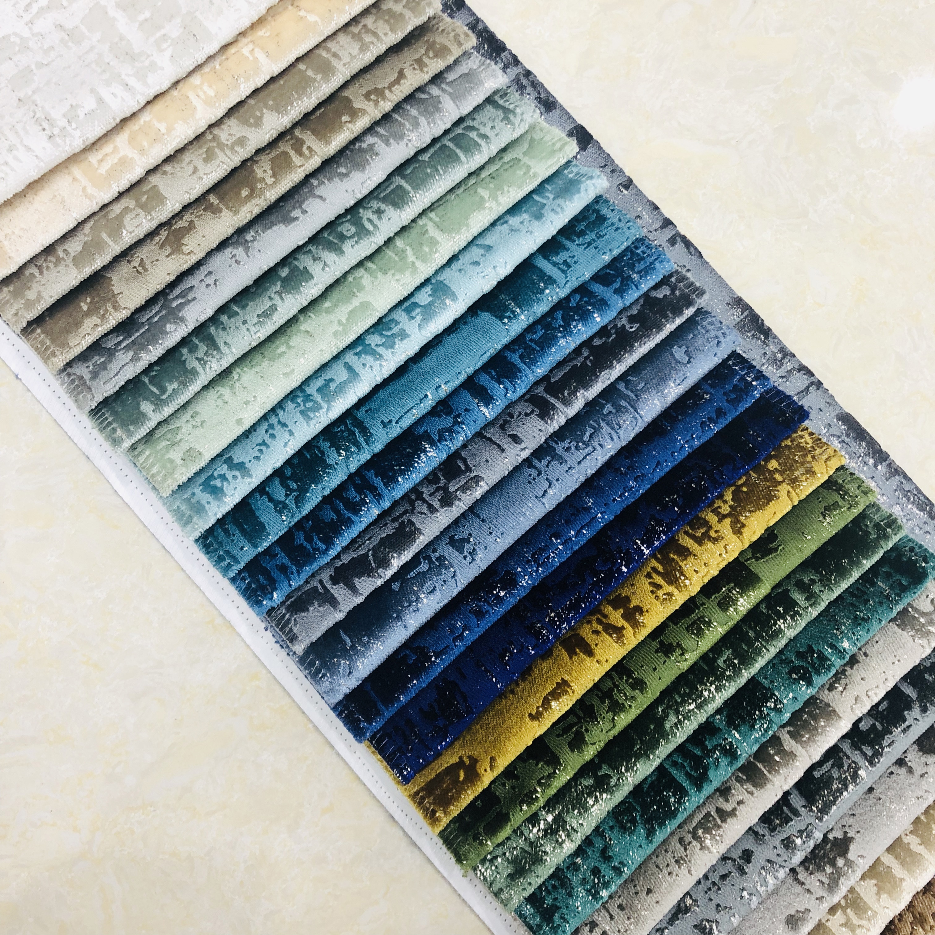 100% полиэстер, Высококачественная мягкая бархатная ткань, Турецкая ткань для дивана