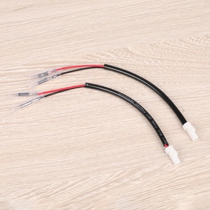 Adaptateurs de clignotants à 2 fils Connecteur Plug & Play pour KTM 690 SMC R Enduro R 790 890 <span class=keywords><strong>Duke</strong></span>/Adventure <span class=keywords><strong>1290</strong></span> Super <span class=keywords><strong>Duke</strong></span> - Product Image 2