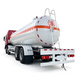 Camión Cisterna de Gas Licuado de Petróleo Howo 8x4 de Bajo Precio con Tanque de 35 Metros Cúbicos - Product Image 1