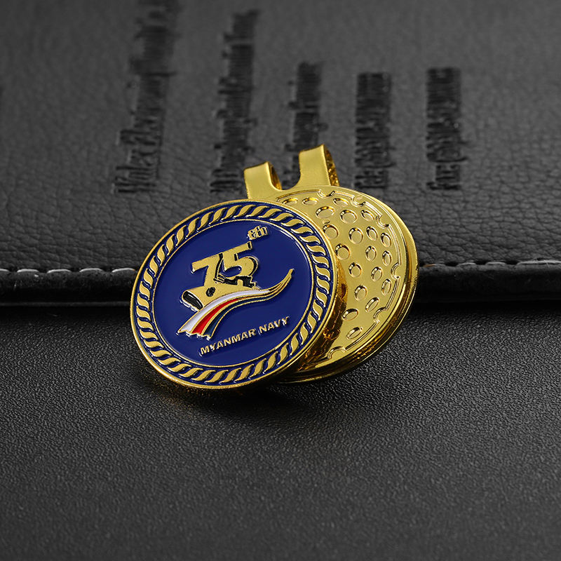 Marqueur de balle de golf d'or