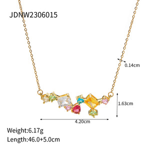 Popular 18K chapado en oro cuadrado <span class=keywords><strong>Cubic</strong></span> <span class=keywords><strong>Zirconia</strong></span> collar de acero inoxidable colorido CZ Zircon colgante collar - Product Image 4