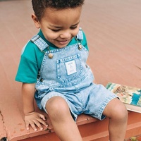 Classique Denim Combinaisons Enfants Garçons Fille Jean Shorts Barboteuses Cargo Salopette Pour Enfants Casual Wear Vêtements Ensemble