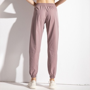 Pantalon de yoga de sport de plein air pour femmes de haute qualité, couleur unie, respirant, pantalon de yoga ample, séchage rapide, vêtements de fitness, jogging pour femmes - Product Image 6