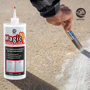 Sigillante Riparatore Magico per Crepe su Superfici Stradali, Pareti e Tetti, Riempitivo per Asfalto, Impermeabilizzante per Riparazioni di Fessure nel Pavimento, 2,5 Libbre - Product Image 1