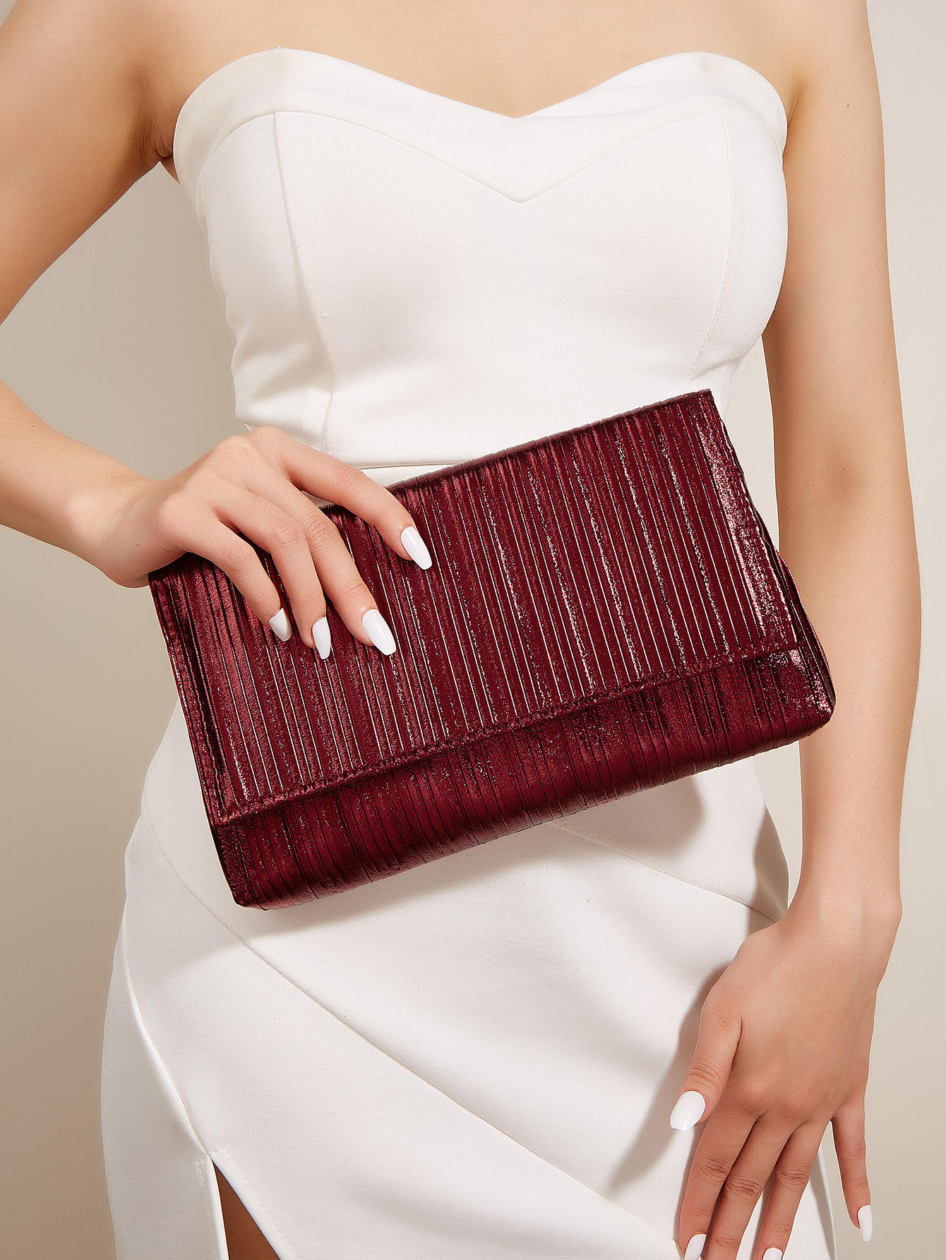 สีน้ำตาล