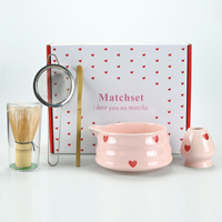 Ensemble de bols à matcha en céramique rose en forme de cœur, boîte cadeau matcha, fouet en bambou, cuillère chashaku, kit de cérémonie du thé japonais pour la Saint-Valentin