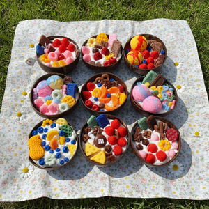 Bougies aromatiques en cire de soja avec mèches en coton personnalisées, en gros, en forme de fruits, parfumées à la crème glacée, dans un bol en coquille de noix de coco - Product Image 1