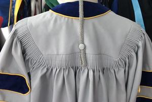 Personalizzare l'abito di laurea universitario di dottorato di alta qualità del proprio Logo - Product Image 4