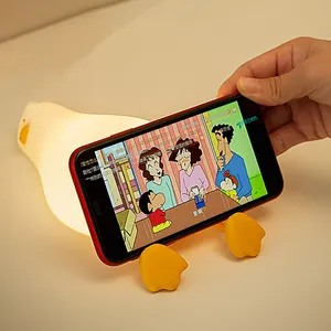 Produttore Silicone Touch Sensor Lovely Smart Control lampada da comodino ricaricabile luce notturna per bambini per la camera dei bambini