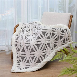 Made in China Custom Designs Multi Color Soft and Skin-friendly Cutting Sherpa Throw <strong>Blankets</strong> - Product Image 3