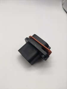 2 + 8 IP54 водонепроницаемый Многоконтактный разъем низкого напряжения 300 В постоянного тока гибридный разъем питания - Product Image 5