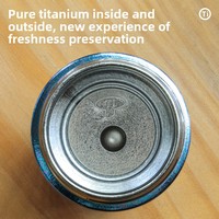 Bouteille isotherme en titane pur de 200 ml – Design minimaliste moderne, cadeau d'affaires de haute qualité pour le bureau
