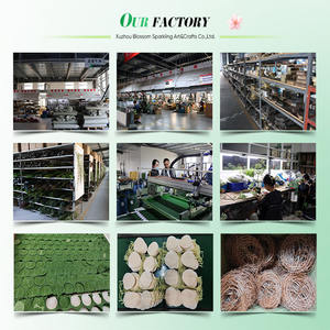 زهور قرنفل اصطناعية بملمس حقيقي بطول 58 سم مع ساق وكرة عشبية خضراء لتزيين المنزل والفنادق وحفلات الزفاف وأعياد الميلاد - Product Image 6