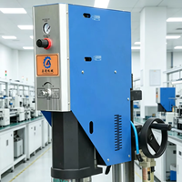 Aochuang Nouveau Soudeur Ultrasonique 15KHz pour Plastique HDPE 220V 2.6KW pour Applications Médicales, Jouets, Textiles, Tissus Non-Tissés et Construction en Acier