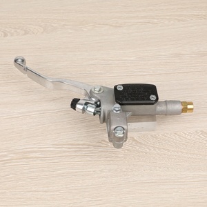 Maître-<span class=keywords><strong>Cylindre</strong></span> d'Embrayage Hydraulique Avant Gauche DOT Avec Levier pour <span class=keywords><strong>KTM</strong></span> 125 250 300 350 500 SX SXS SX-F XC XC-F XC-W EXC EXC-F 450SMR - Product Image 2
