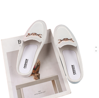 Sandales plates décontractées à plateforme souple pour femmes, style mule, personnalisables, collection été 2024, vente en gros