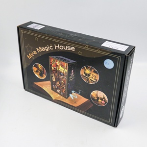 Hongda OEM Design M2311 Mira Magic House Kit Puzzle 3D in Legno per Angolo Libreria in Miniatura Fai-da-Te con Luce LED - Product Image 5