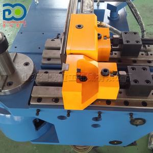 Cintreuse de tubes métalliques largement utilisée avec PLC comme composant principal, machine de cintrage de tubes en acier au carbone de taille moyenne automatique CNC - Product Image 4
